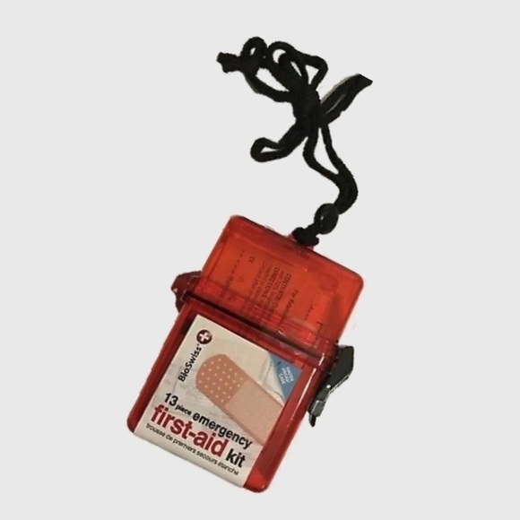 BioSwiss Emergency First-Aid Kit 13 pcs Water Proof Case - Picture 1 of 6